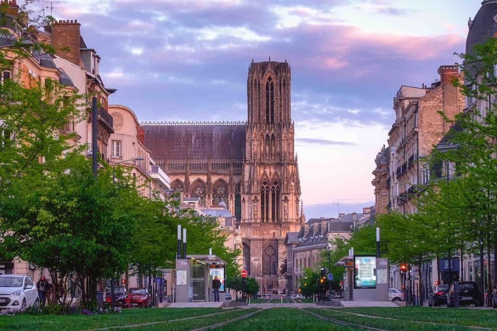 Joli Appartement, Le Bouchon Remois, Centre Ville Reims Ngoại thất bức ảnh